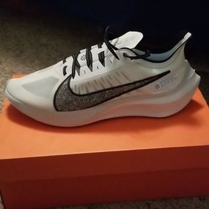 Mens Nike shoes